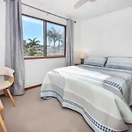 Kings Beach Relaxation - Pool, Beach Ze8