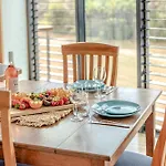 Shelly Beach Seaside Studio B