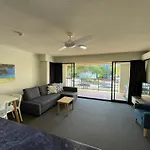 Belaire Place Motel Apartments
