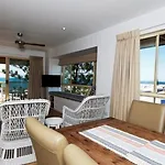 Unit 6 Alinga, Kings Beach