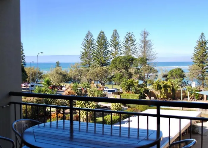 Great Views, Ultimate Comfort And Top Location!