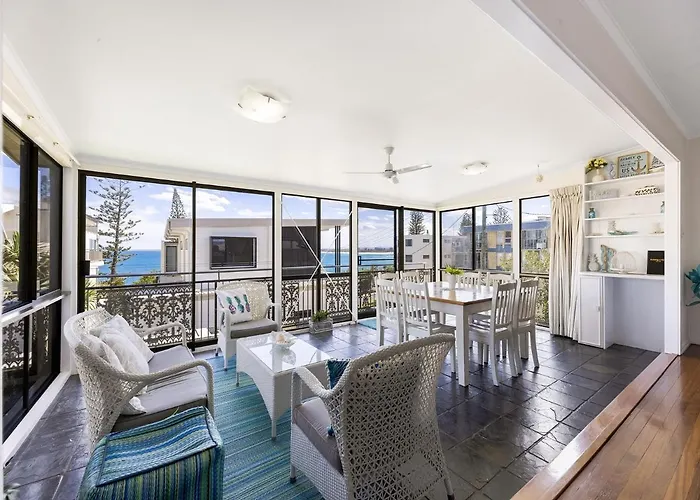 5 Margaret St Kings Beach Qld