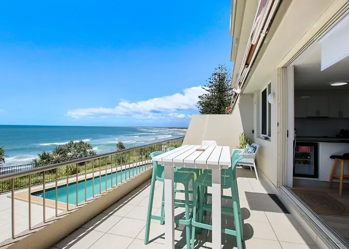 Edgecliffe Unit 2 4 Esplanade Bulcock Beach