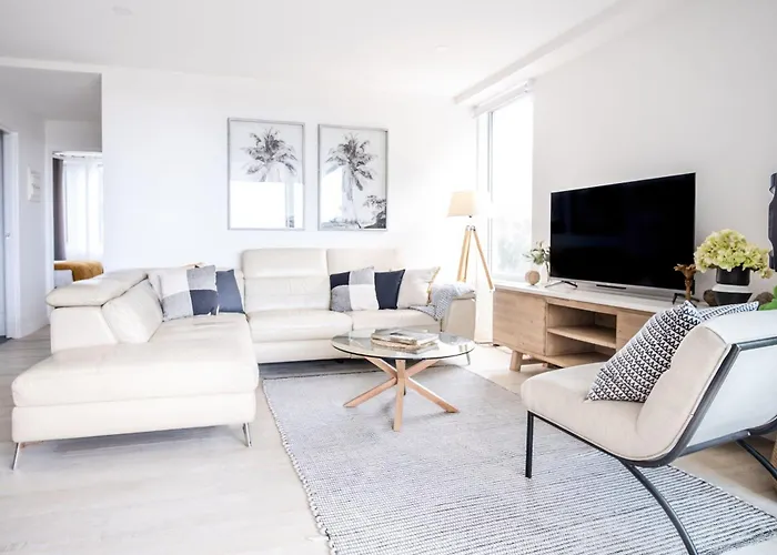 Modern Seaside Oasis In Kings Beach