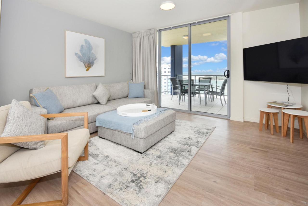 Pumicestone Blue 4* Caloundra