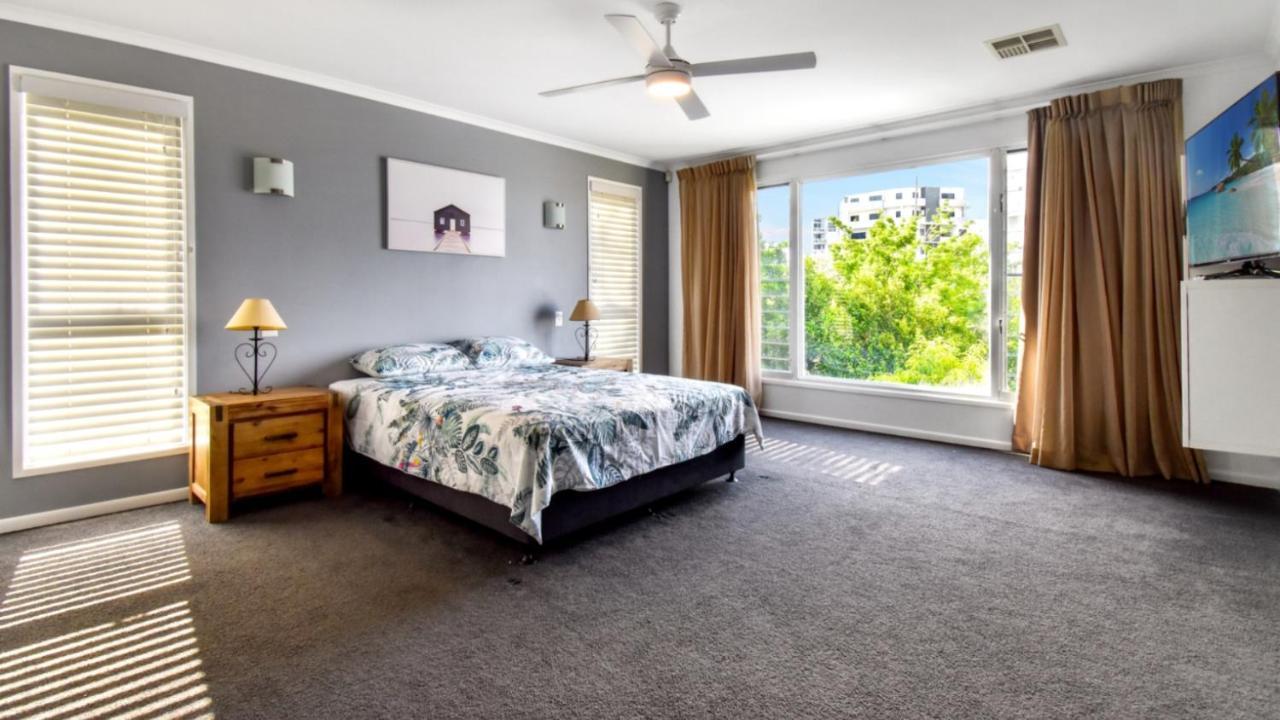 Holiday home The Lookout Home, Beautiful Views! Caloundra