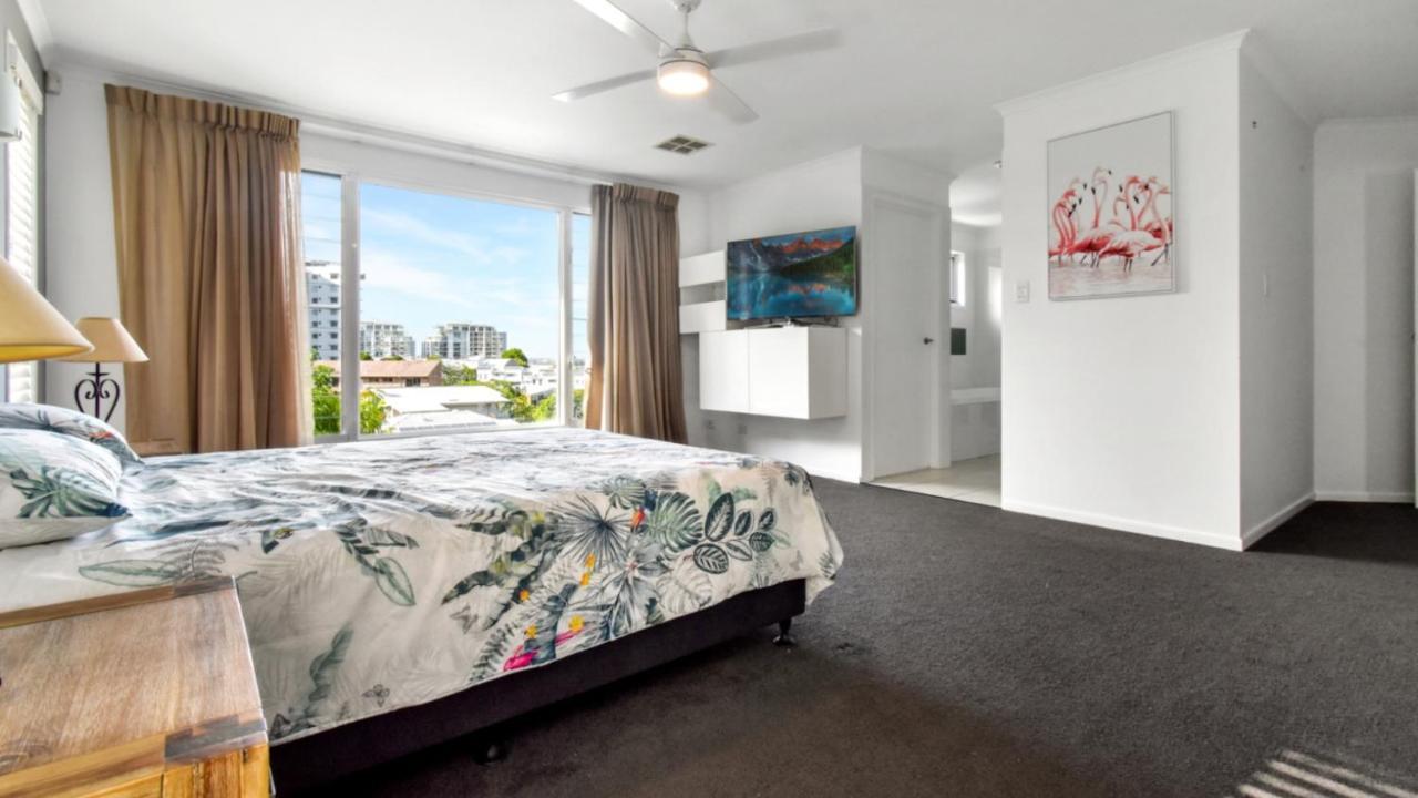The Lookout Home, Beautiful Views! Caloundra