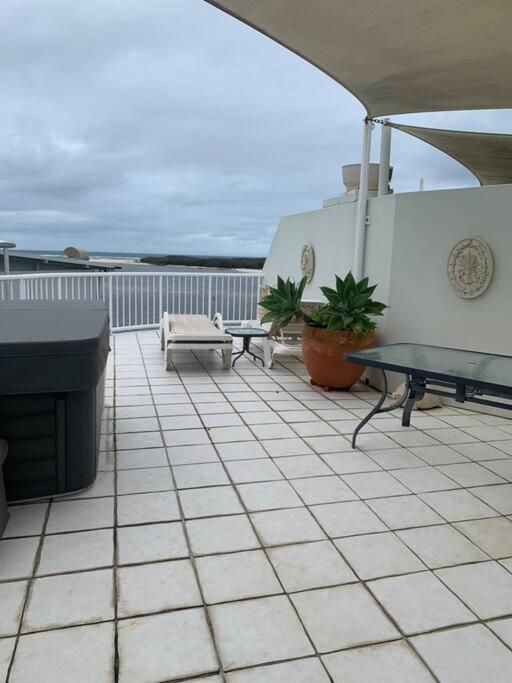 Watermark Resort Unit 37 * Caloundra
