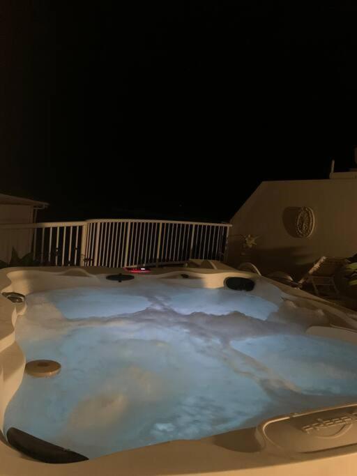 Watermark Resort Unit 37 * Caloundra