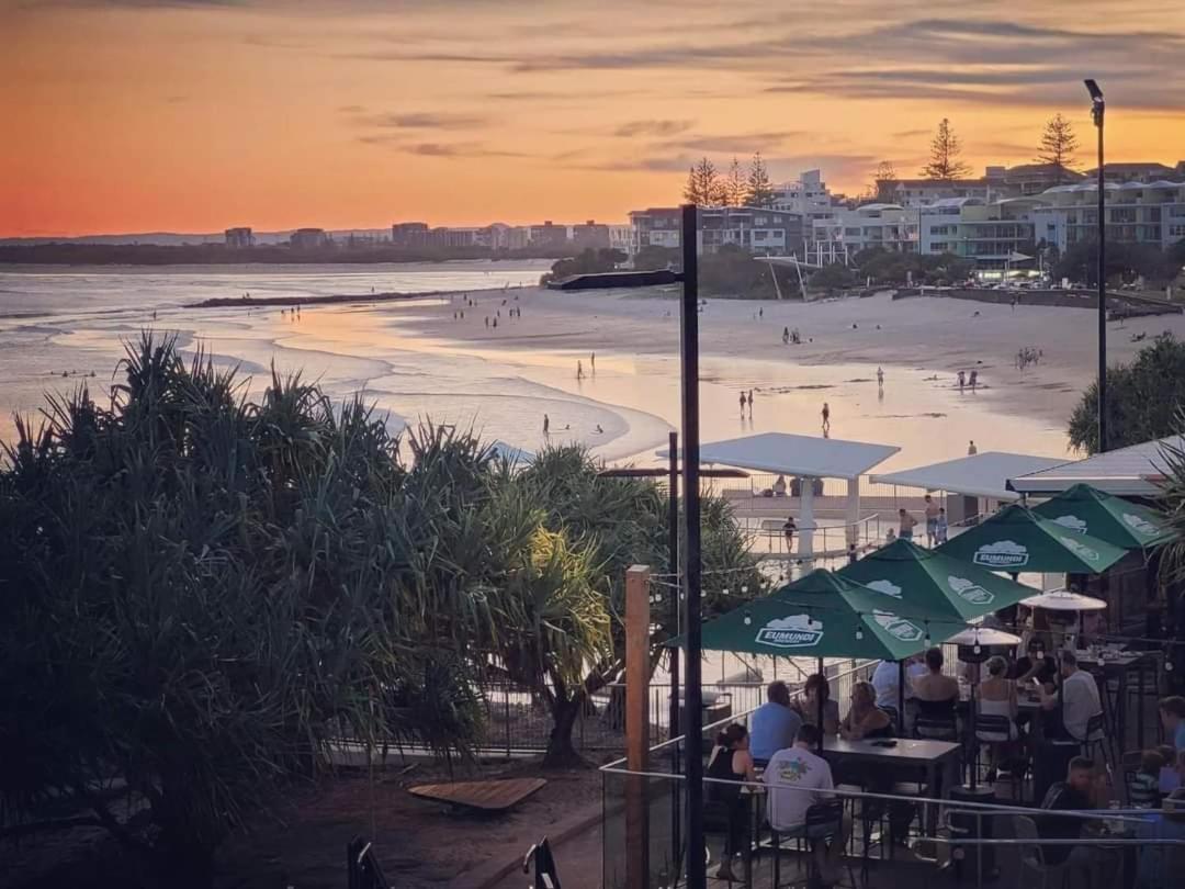 Modern 2br Beachside - Kings * Caloundra