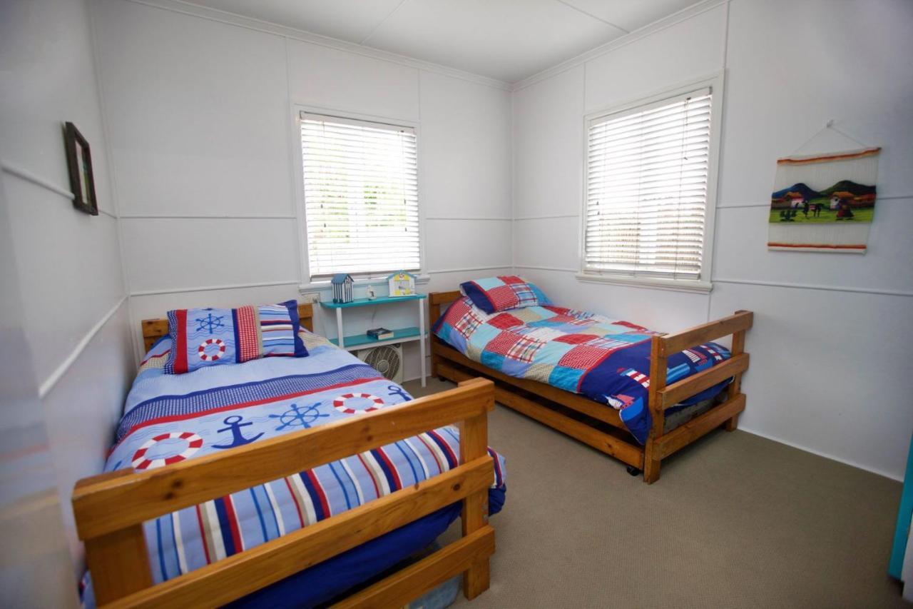 23 Bryce St Moffat Holiday home Caloundra