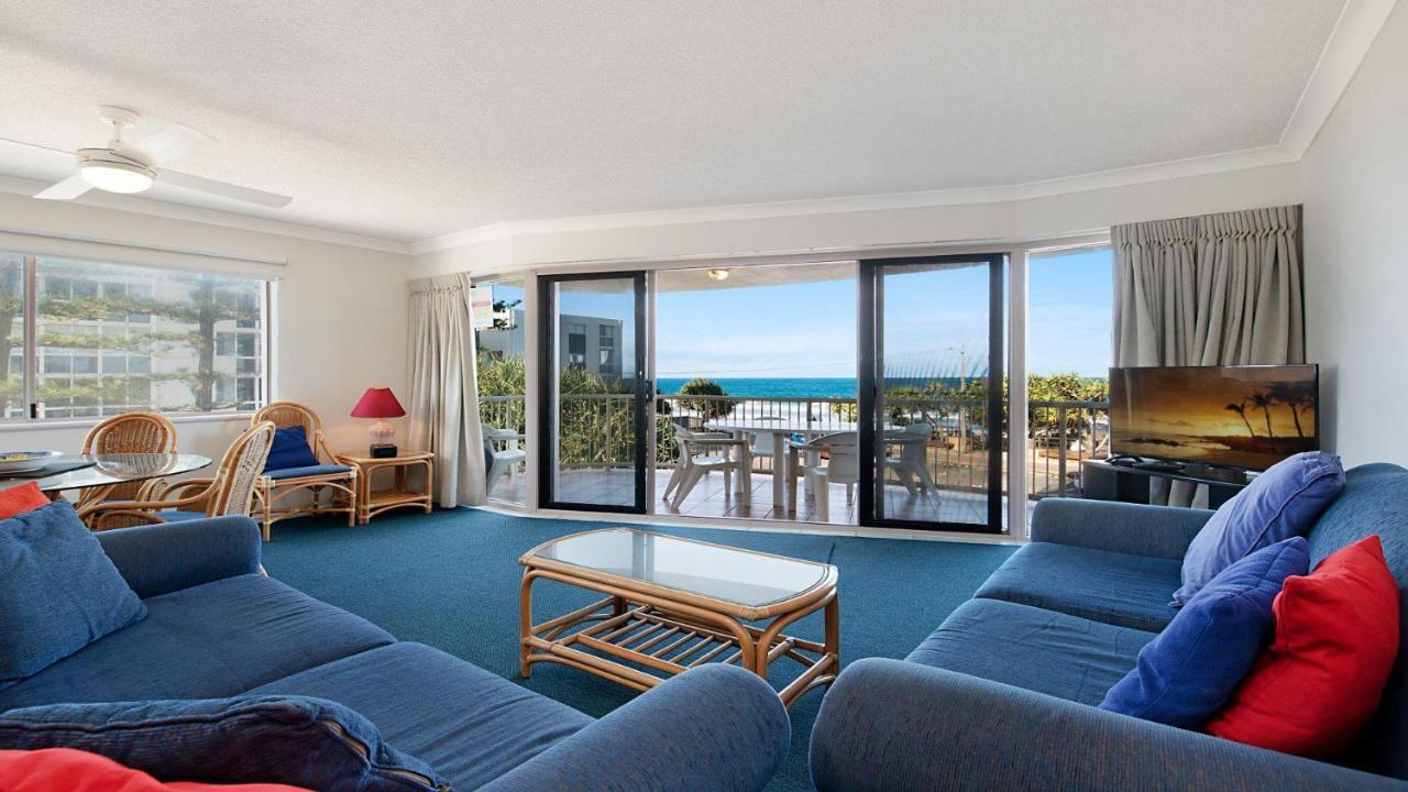 Pandanus Shores Unit 4 Kings Qld Holiday home *