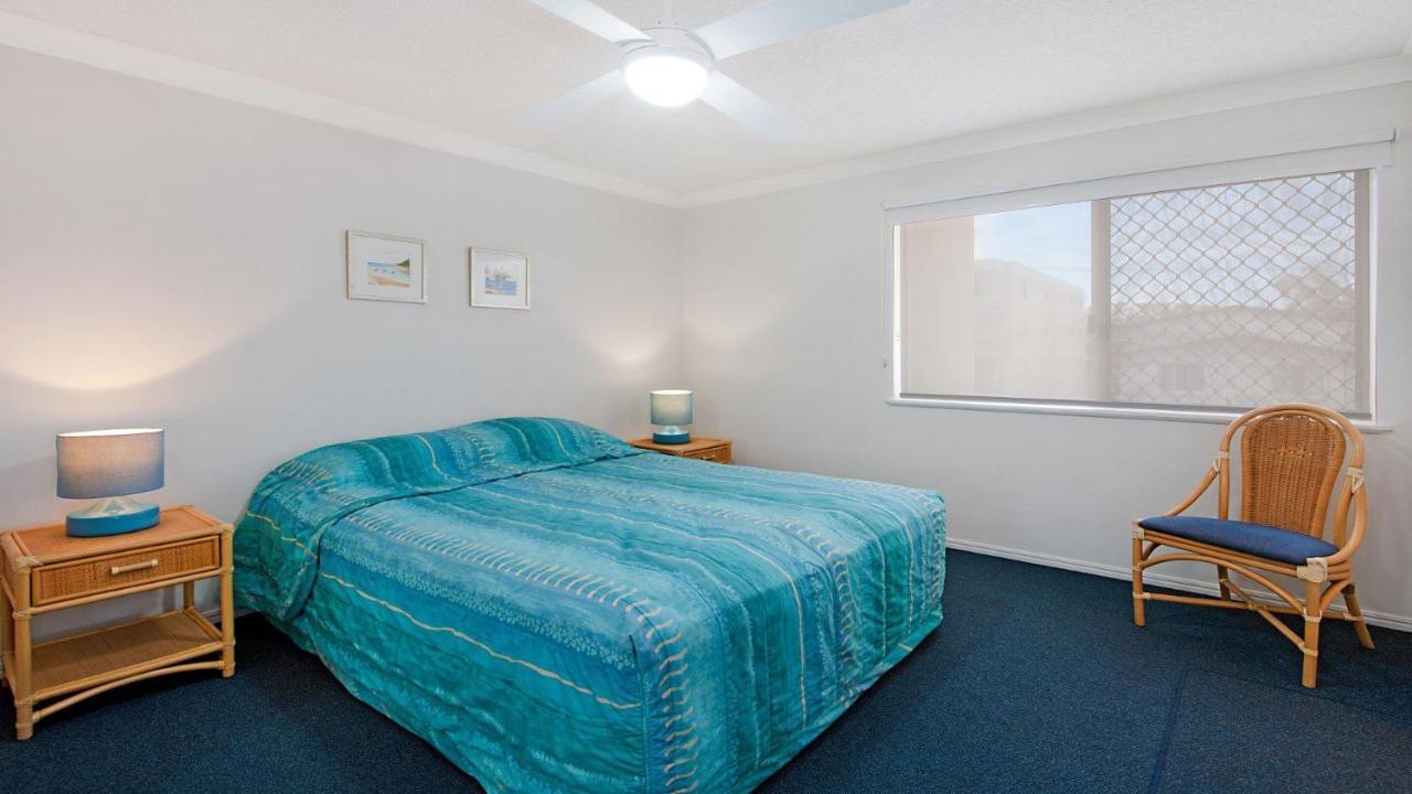 Pandanus Shores Unit 4 Kings Qld Holiday home
