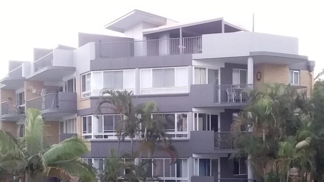 Seven Seas Unit 5 Qld