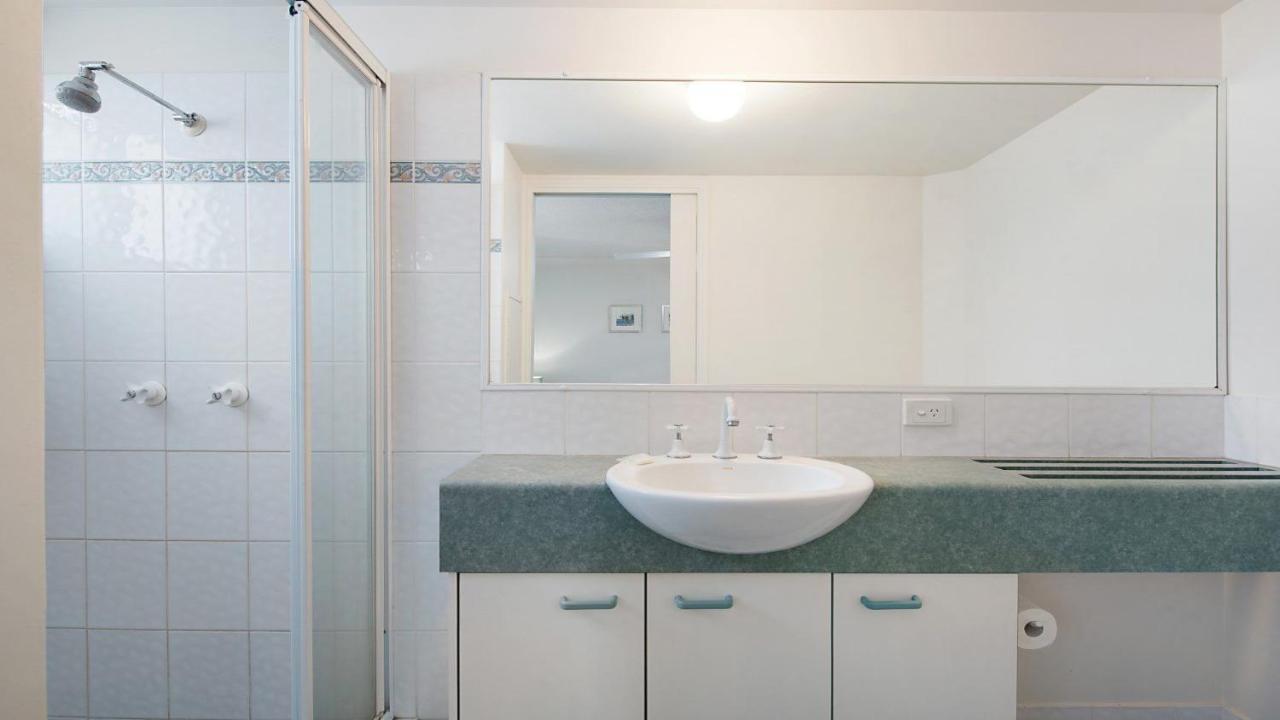 Pandanus Shores Unit 4 Kings Qld * Caloundra