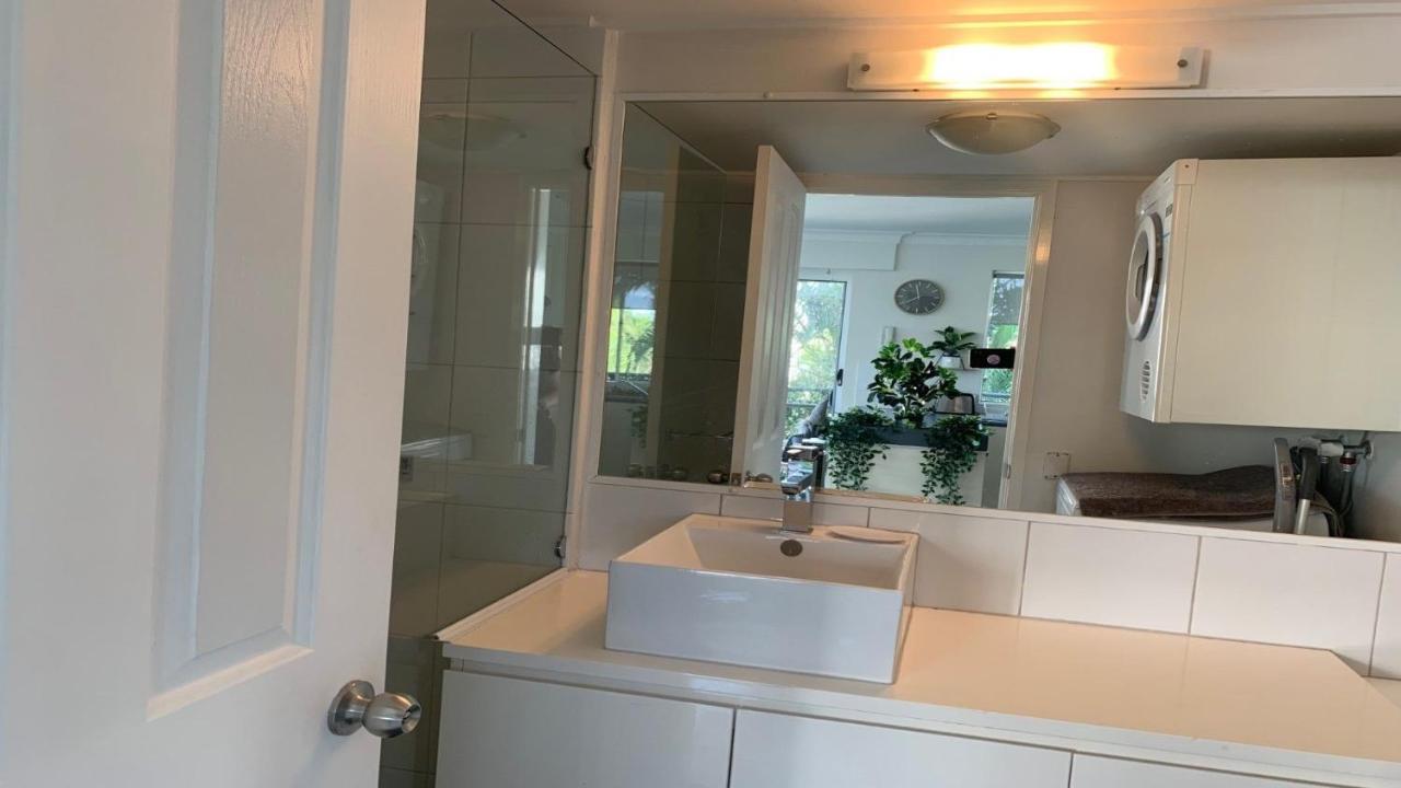 Seven Seas Unit 5 Qld * Caloundra