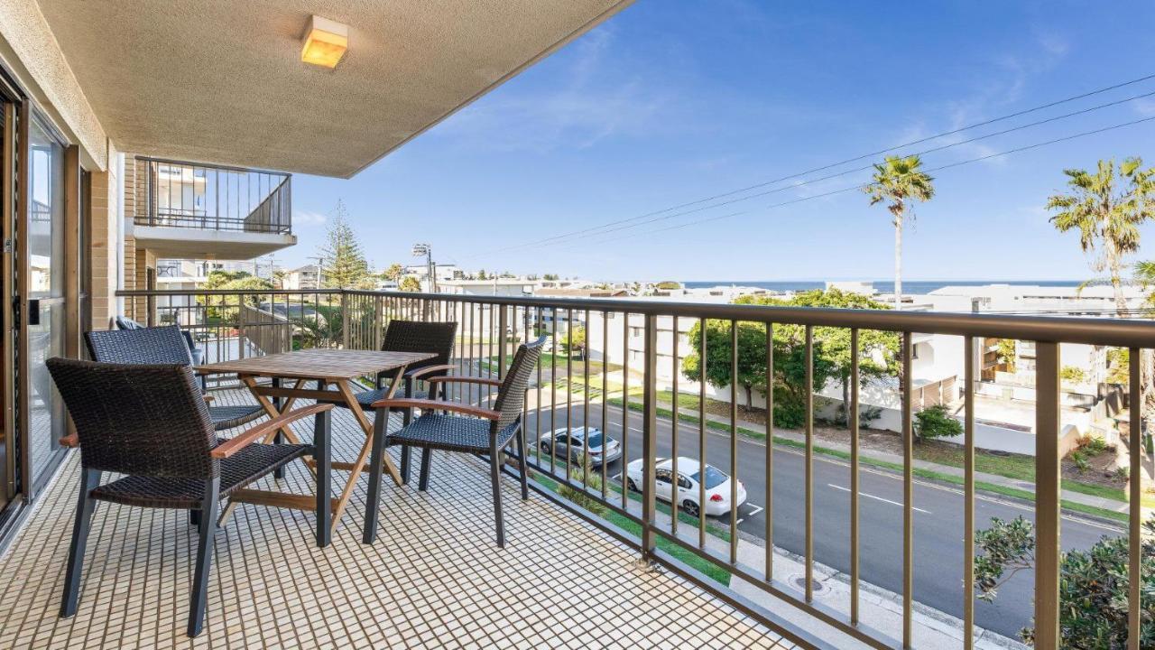 Oceanic Unit 4 Kings Qld * Caloundra