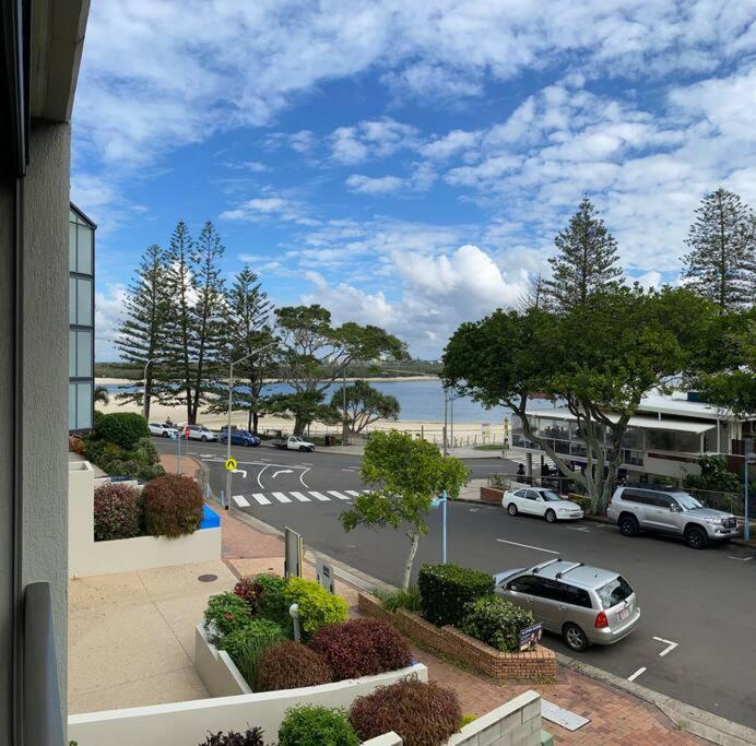 Apartment Callie Escape - Beachside View, Family Friendly, Walk Everywhere Caloundra