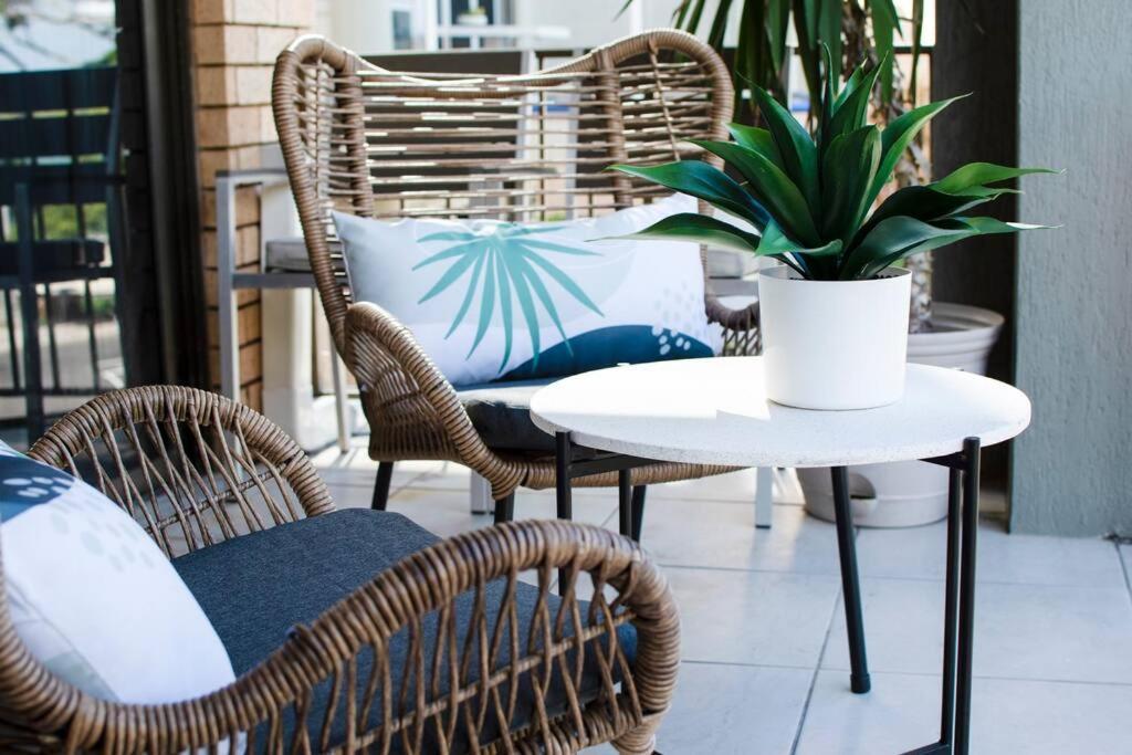 Apartment Callie Escape - Beachside View, Family Friendly, Walk Everywhere Caloundra