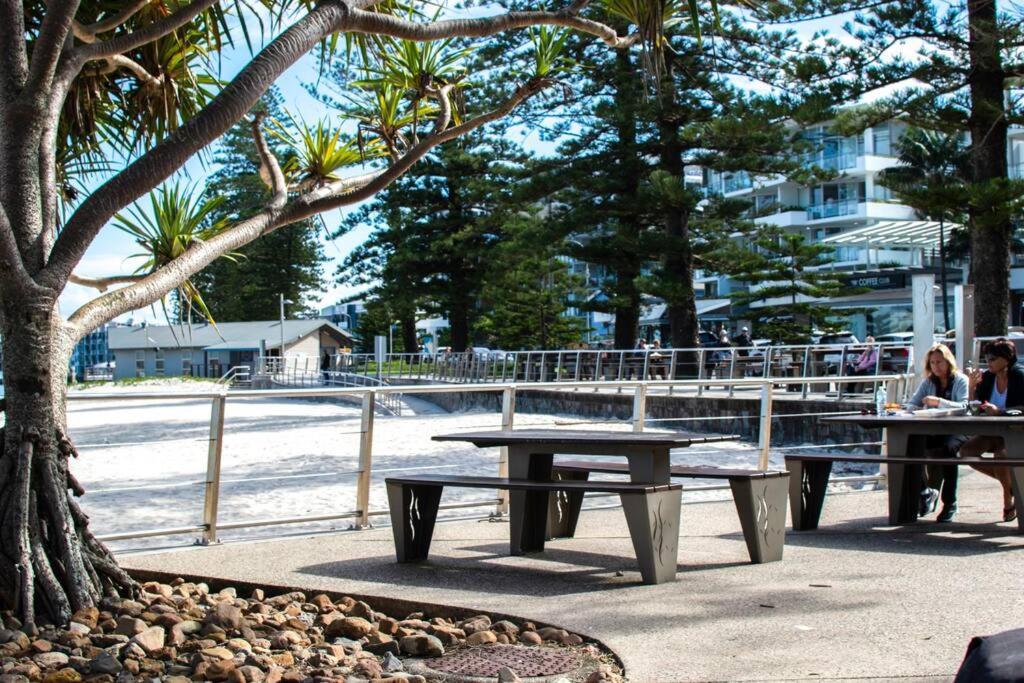 Callie Escape - Beachside View, Family Friendly, Walk Everywhere Apartment Caloundra