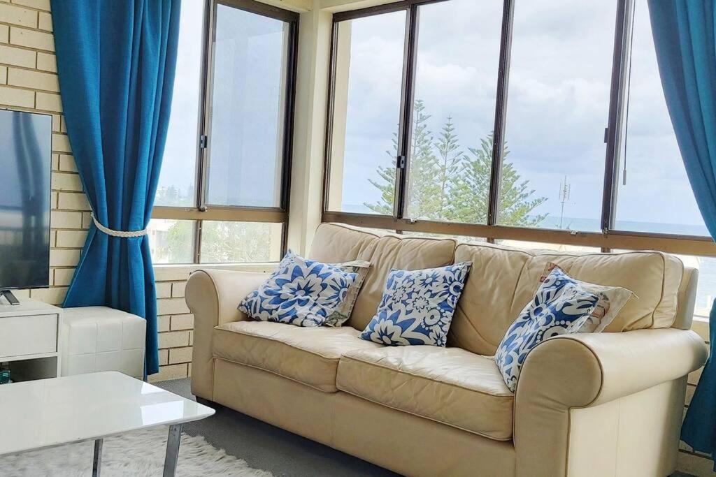 Ocean View Beachside 3 Bedroom 2 Bathroom Unit
