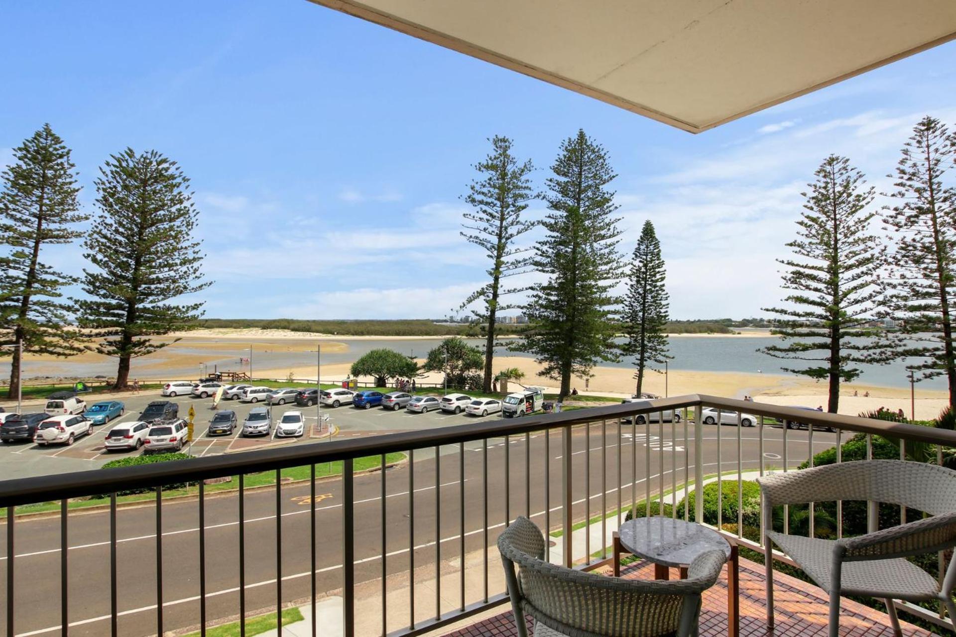 Apartment Island View Unit 3, 23 Esplanade, Bulcock Caloundra