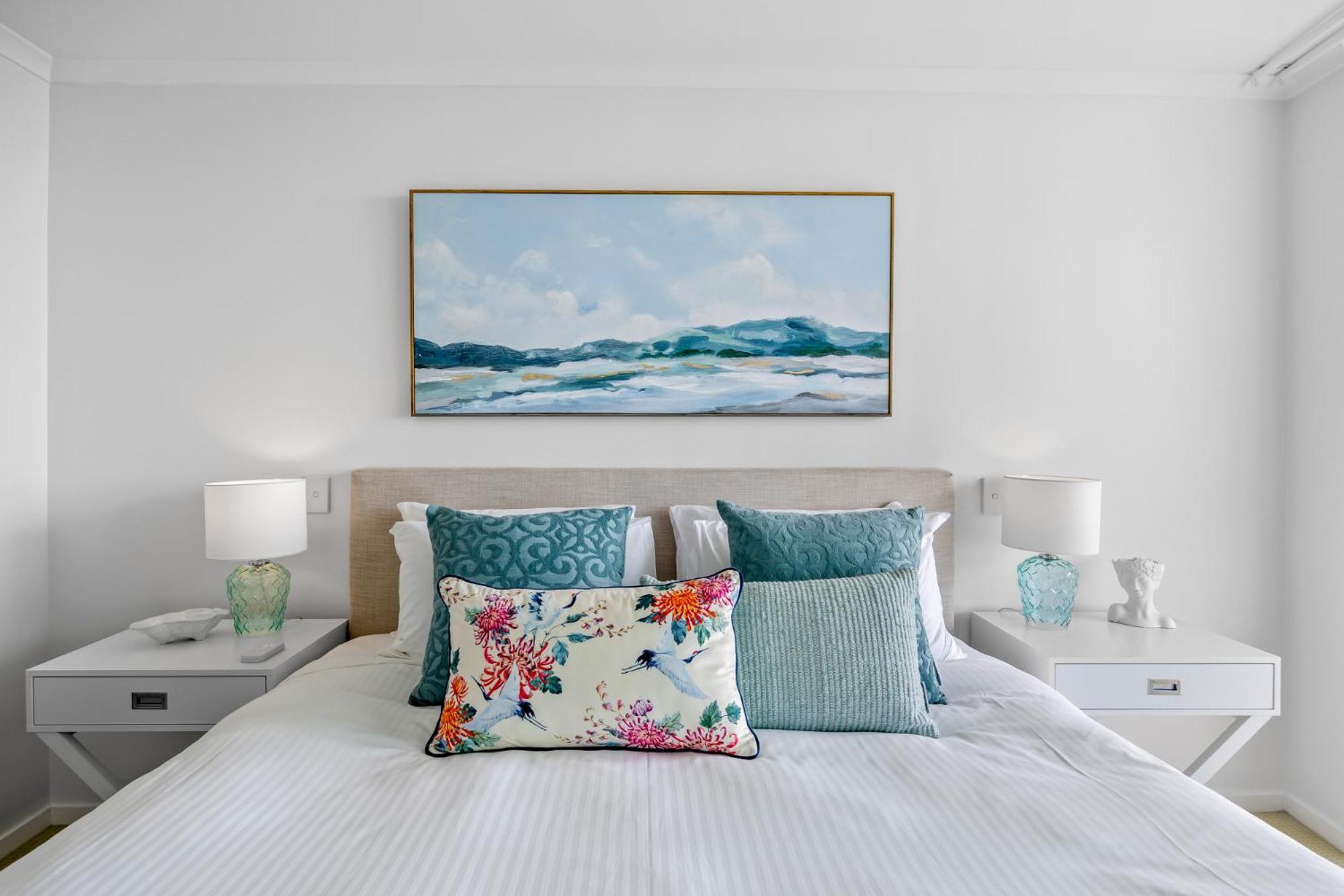 Beachside Stunning 3-bed With Ocean View & Pool * Caloundra