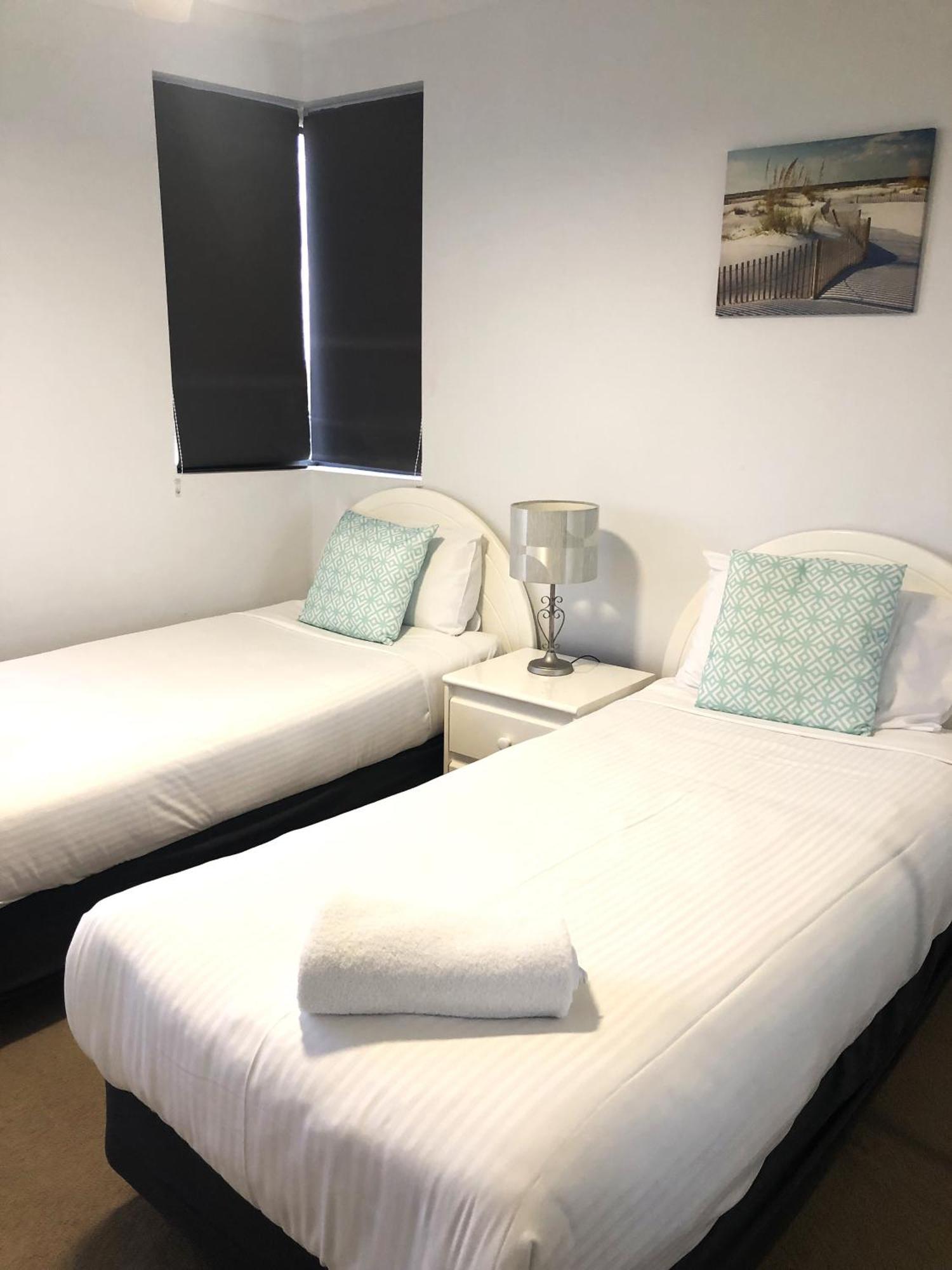 Centrepoint Aparthotel 4*