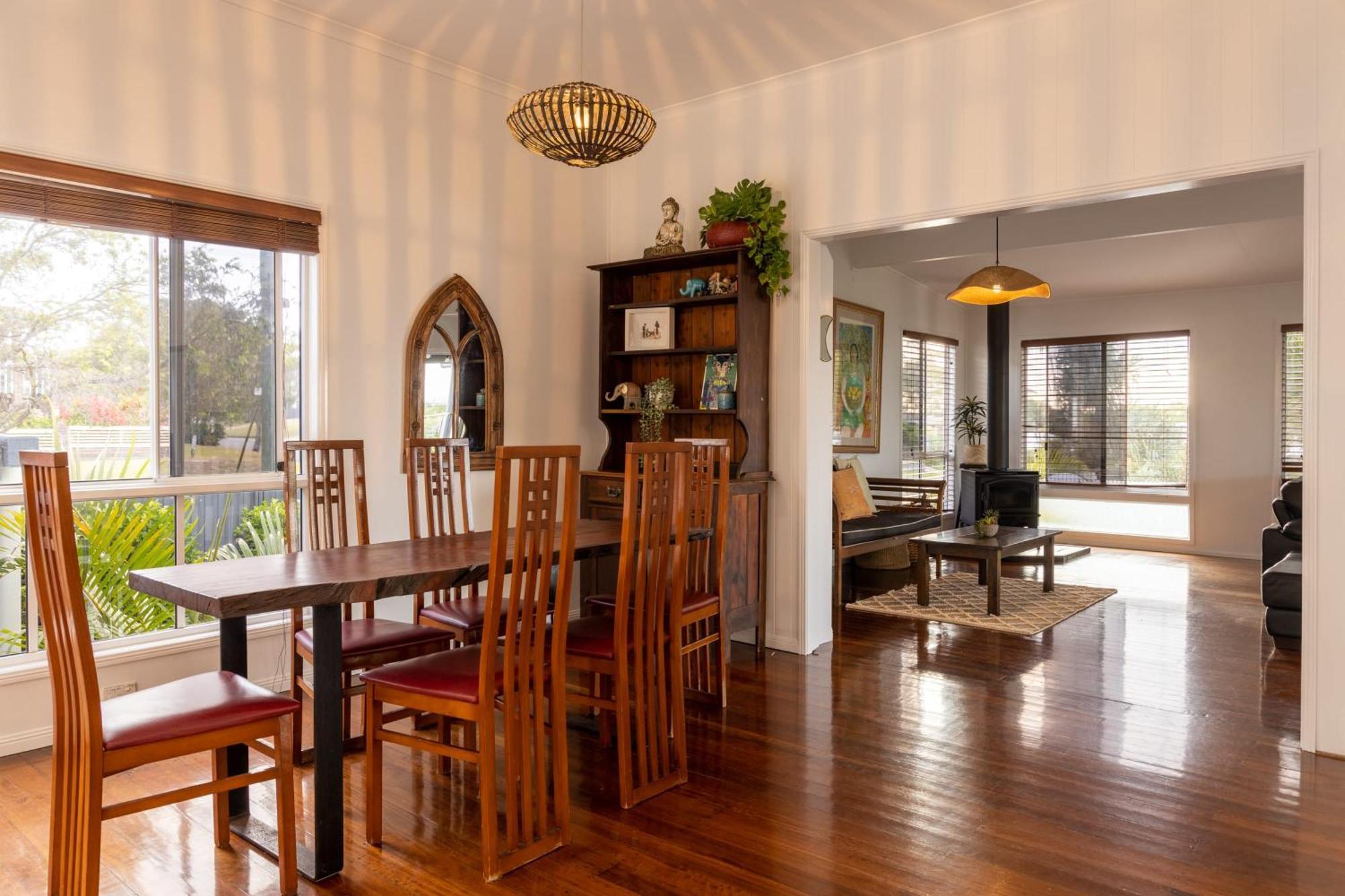 Moffat Retreat, Pet-friendly & Ocean Views *