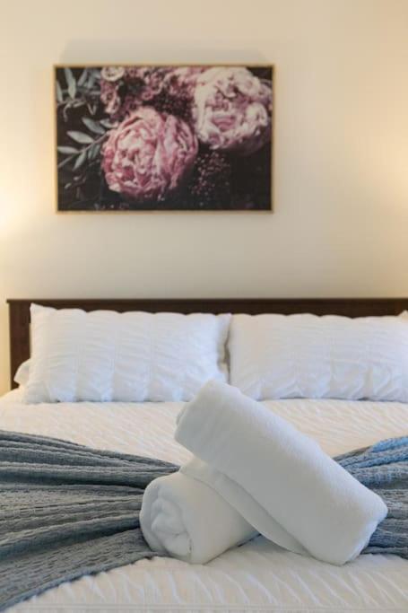 Style Oasis, 2 Bedroom, 2 Bath, Sleeps 6