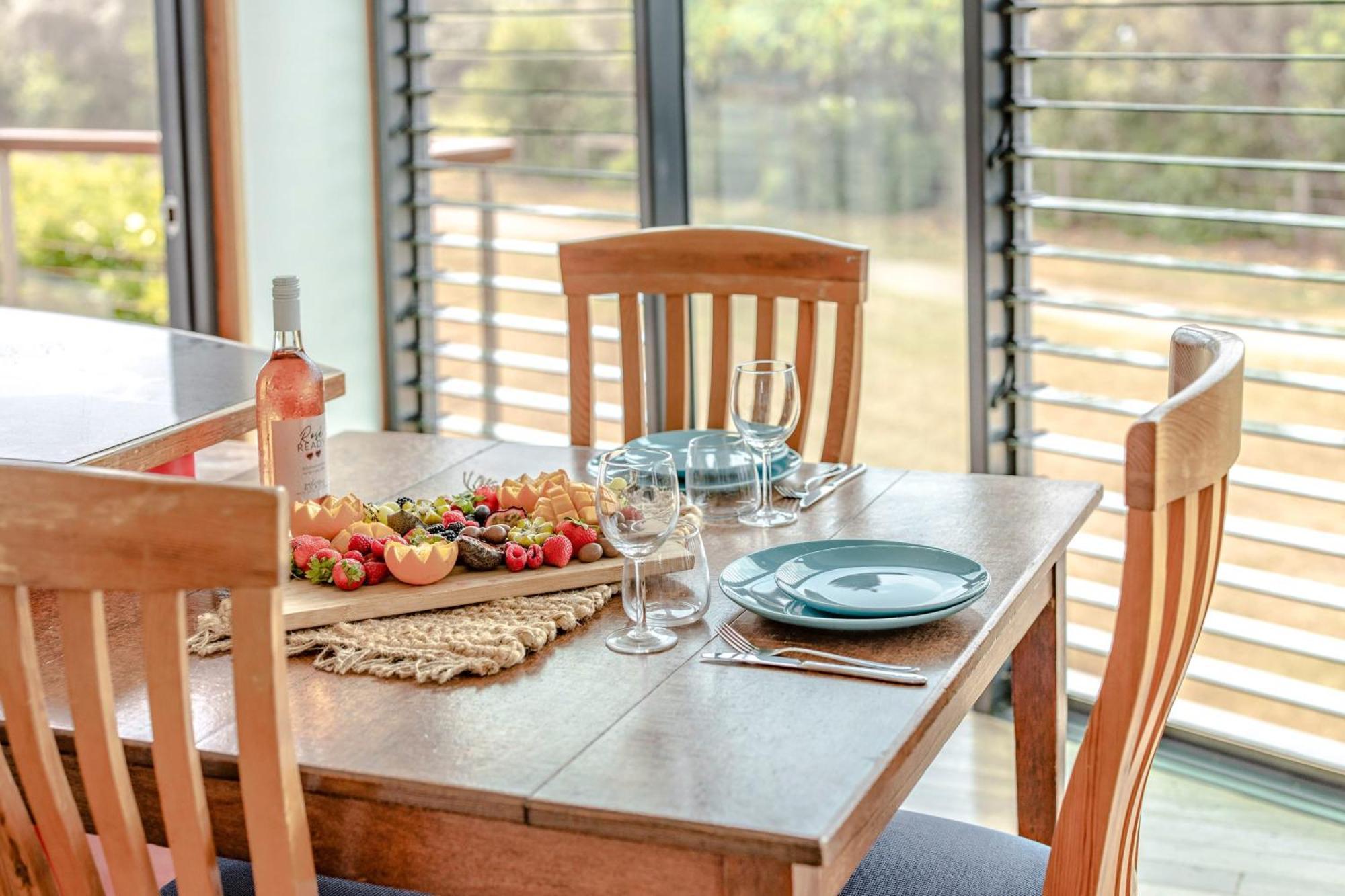 Shelly Seaside B Caloundra