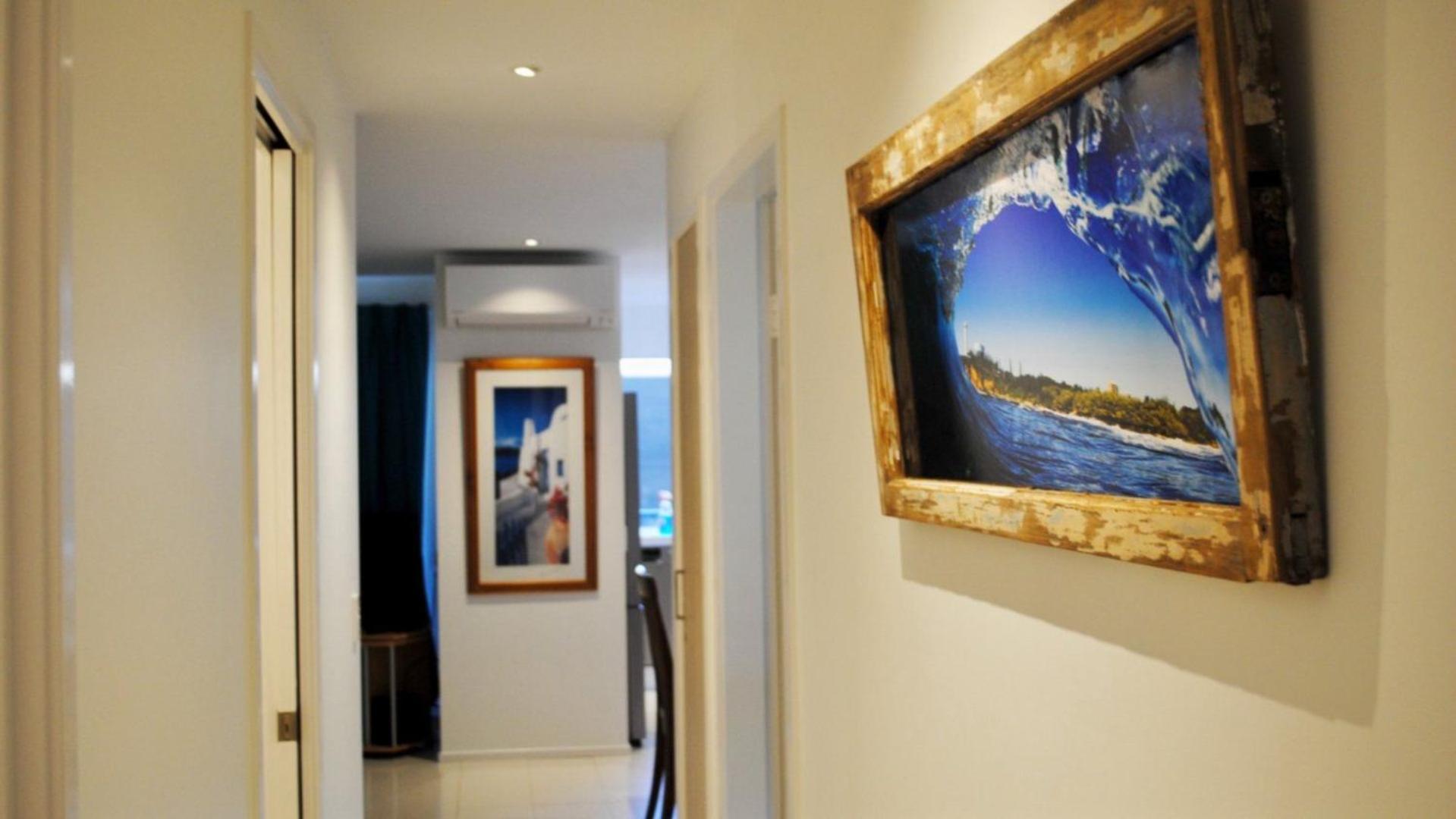 Great Views, Ultimate Comfort And Location! *