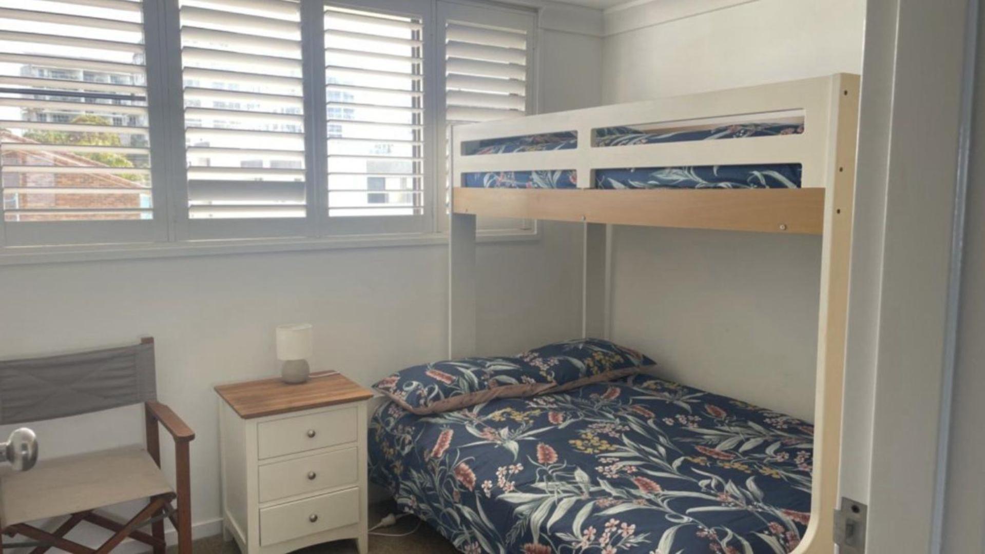 Apartment Unit 13 Oceanic, Kings *
