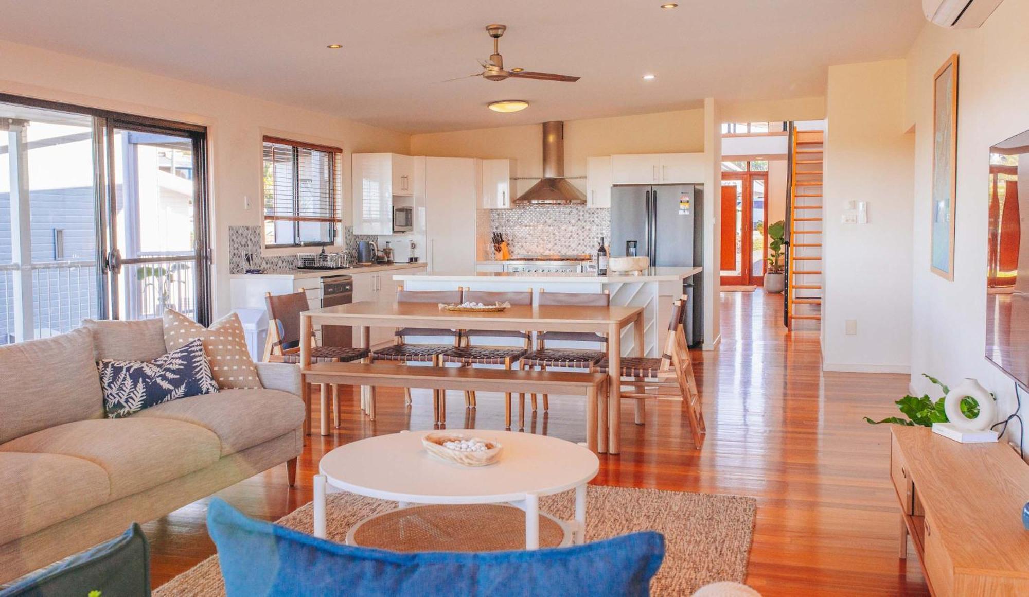 Cheerful Family With Stunning Views * Caloundra