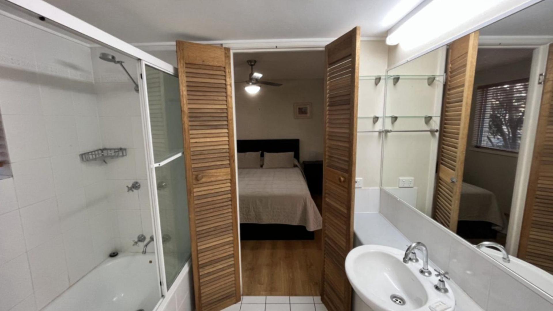 Kings Cove Unit 3 Caloundra