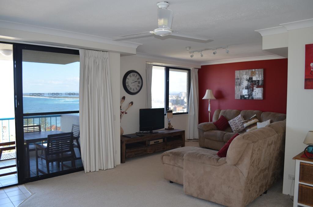 Aparthotel Burgess @ Kings Beach
