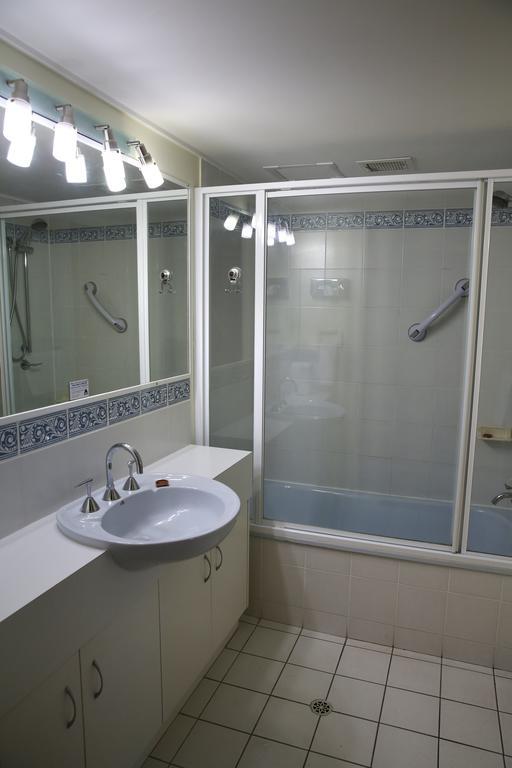 Cheltenham Aparthotel Caloundra