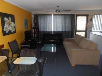Beachside Court 3* Caloundra