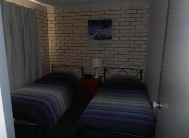 Beachside Court Aparthotel 3*