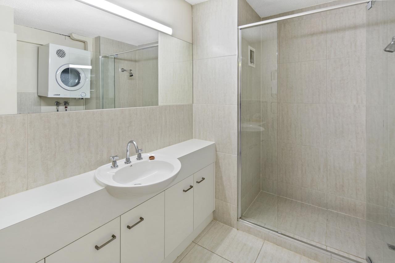 Cheltenham Aparthotel Caloundra