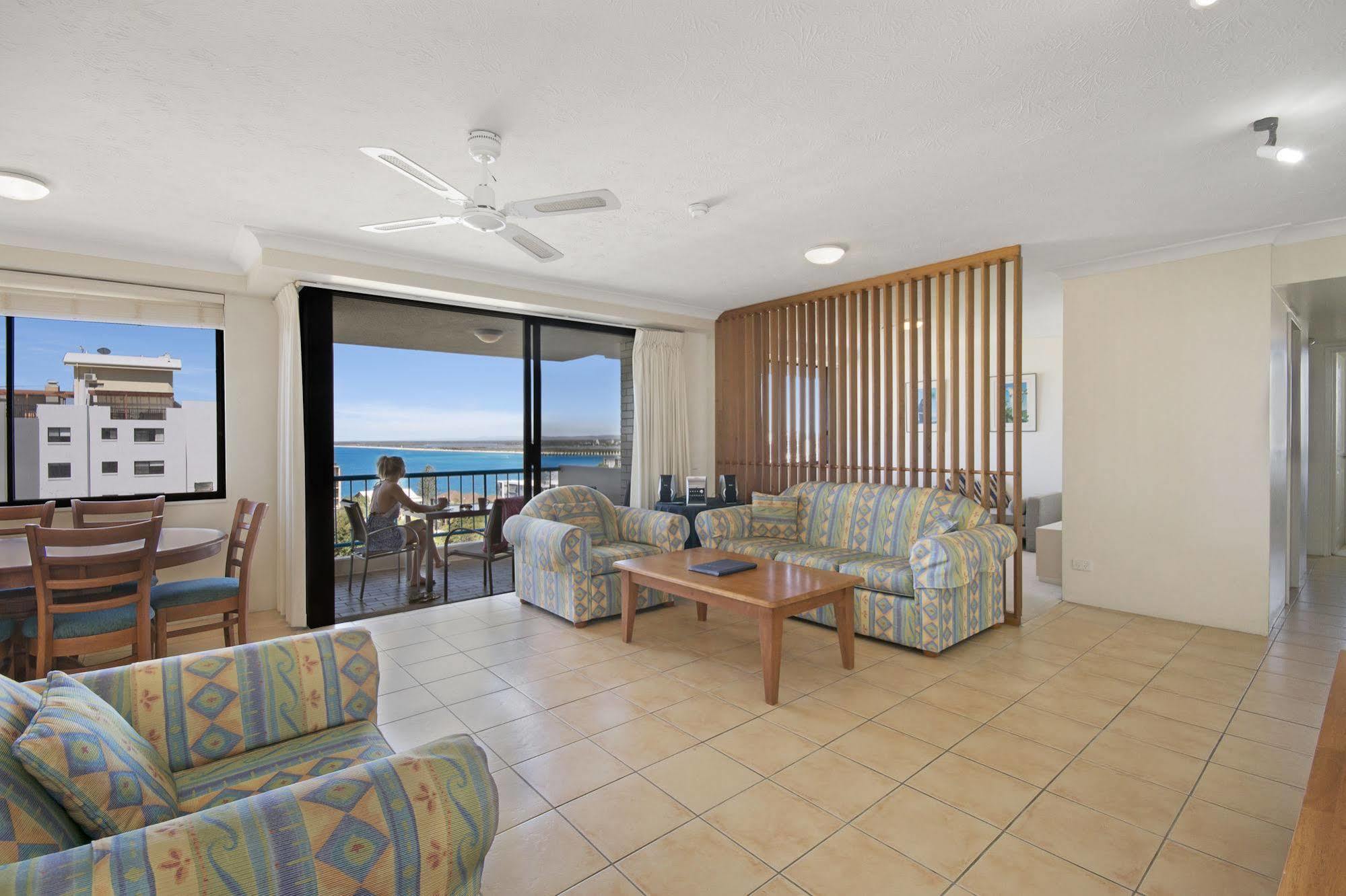 Burgess @ Kings Beach Aparthotel Caloundra