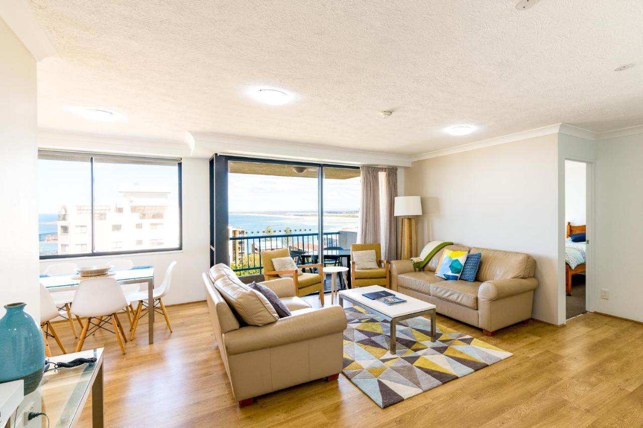 Aparthotel Burgess @ Kings Beach Caloundra
