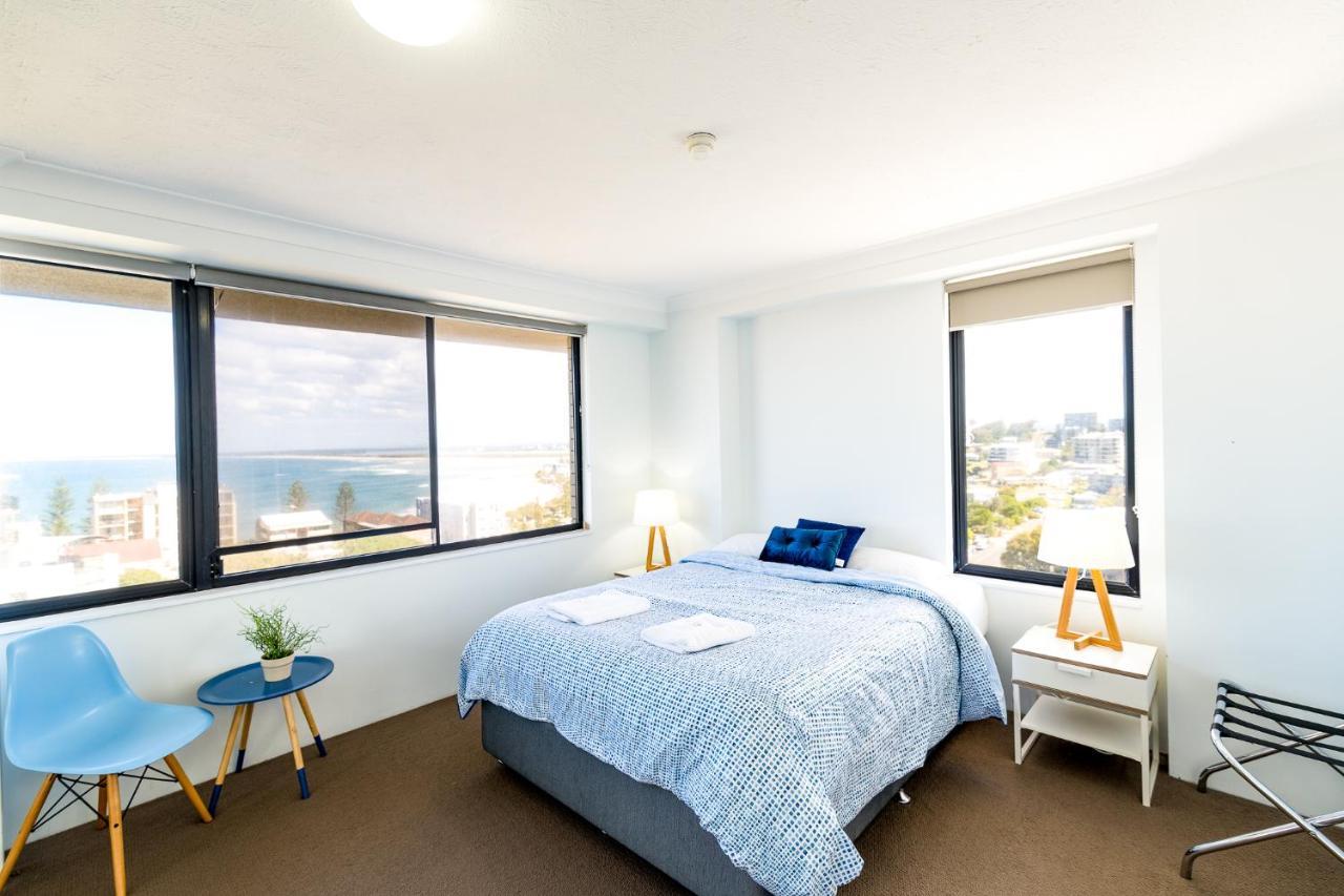 Burgess @ Kings Beach Aparthotel Caloundra