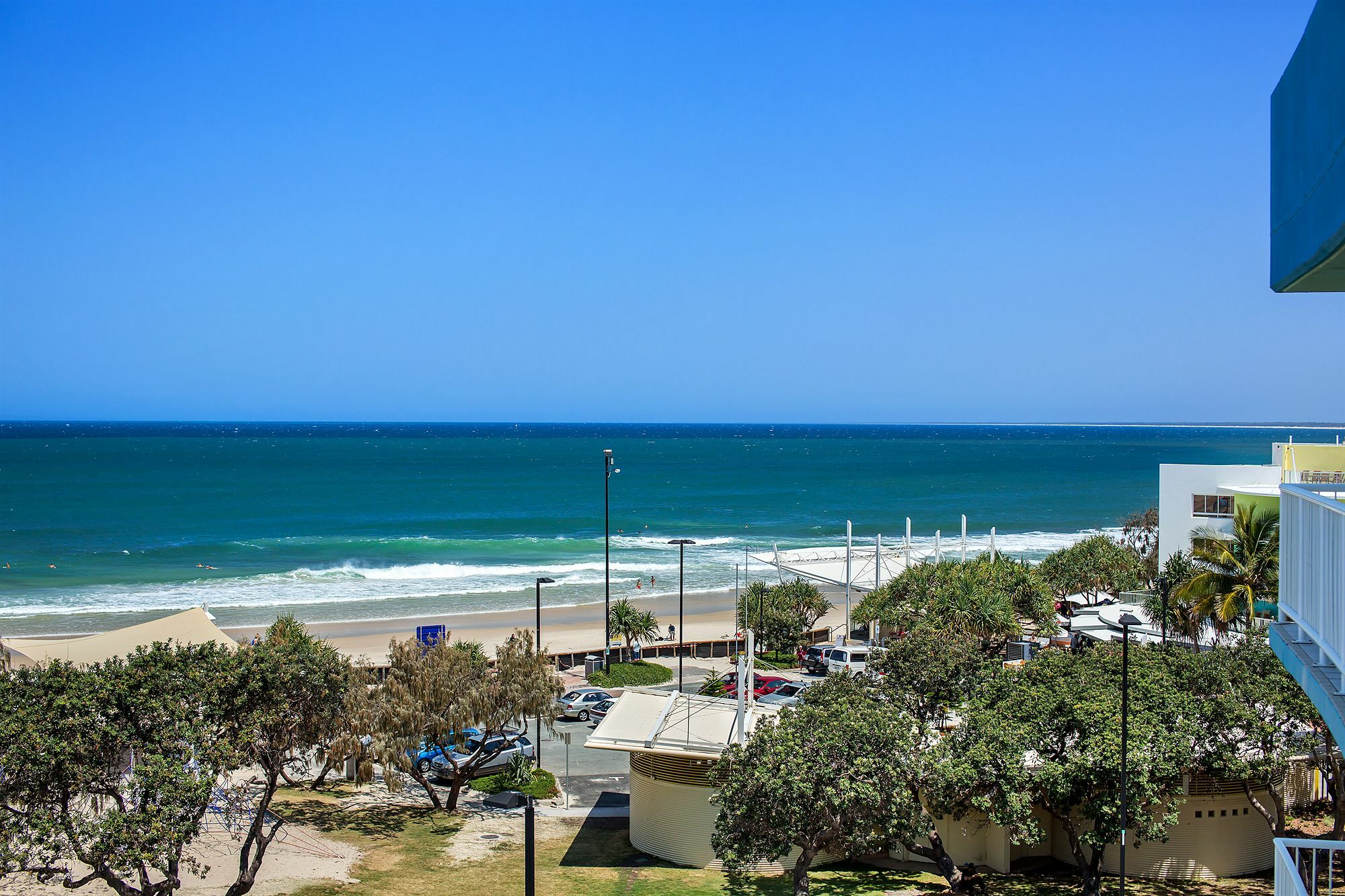 Capeview - Right On Kings Caloundra