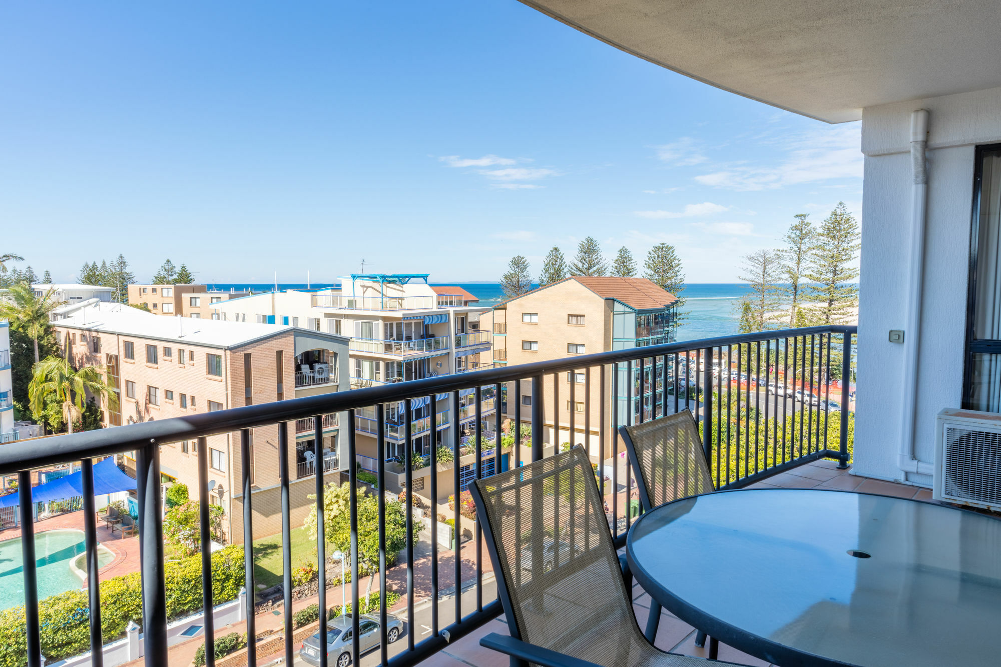 Belaire Place 3*