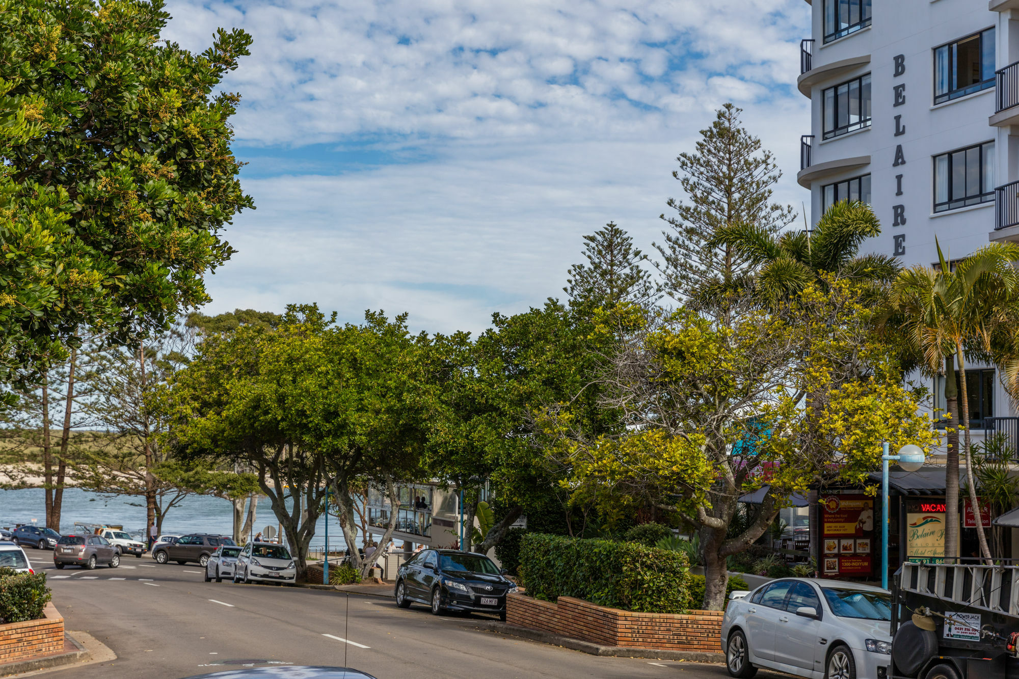 Belaire Place Aparthotel Caloundra