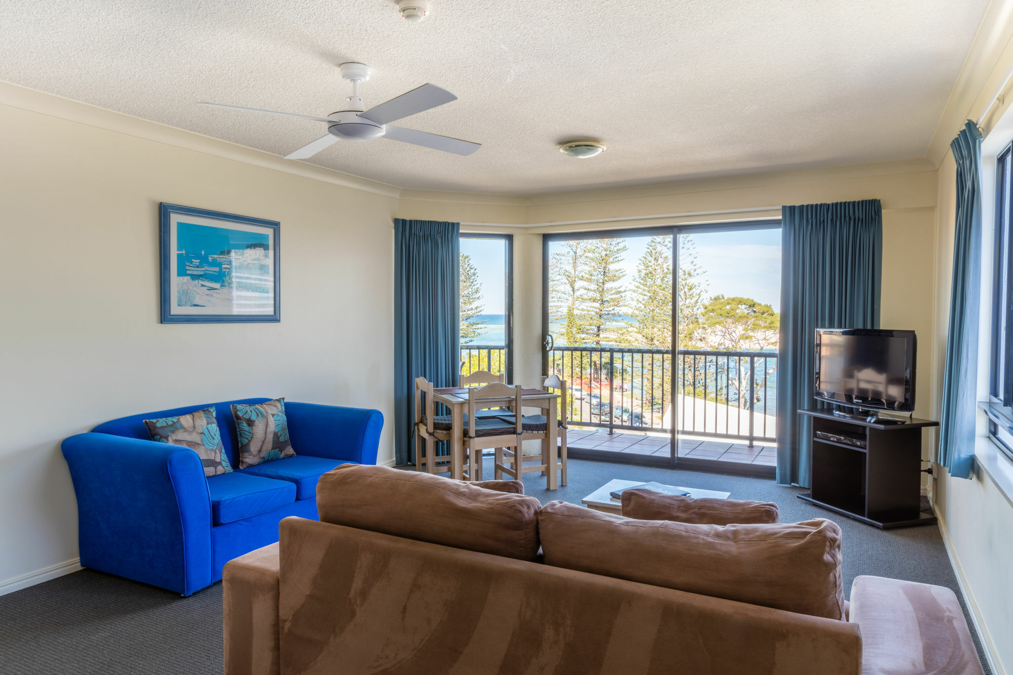 Belaire Place Aparthotel 3*