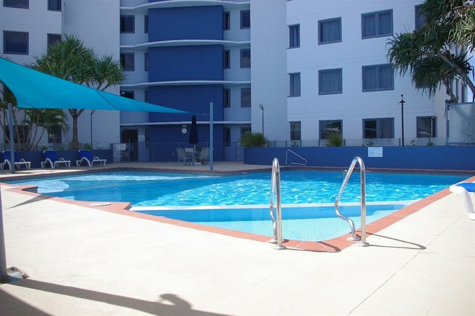 Centrepoint Aparthotel