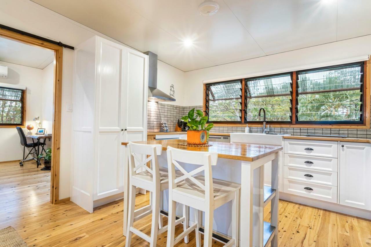 Little Mountain Retreat Holiday home Caloundra