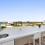 Luxury 5-Floor Unit With Ocean Views Near Beach